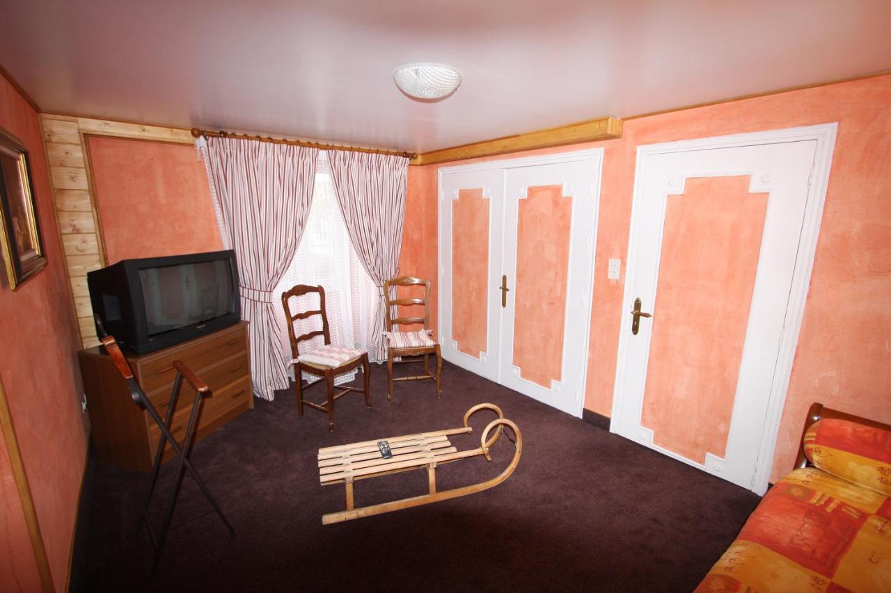 Hotel Le Rocher Blanc アルバレ・サント・マリー エクステリア 写真