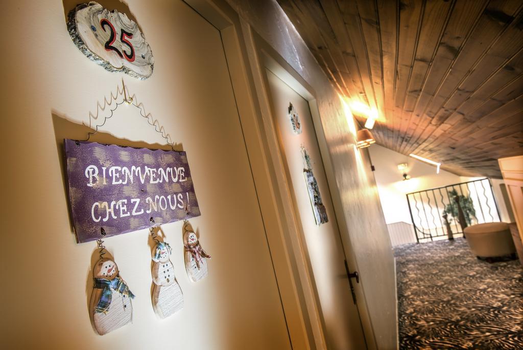 Hotel Le Rocher Blanc アルバレ・サント・マリー エクステリア 写真