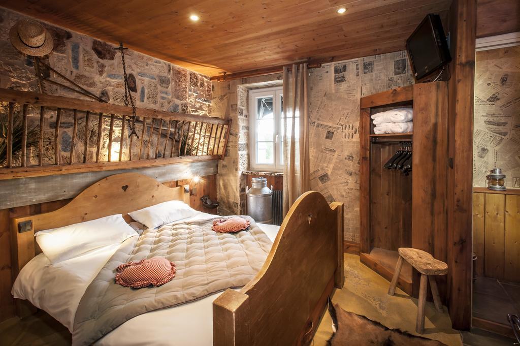 Hotel Le Rocher Blanc アルバレ・サント・マリー 部屋 写真