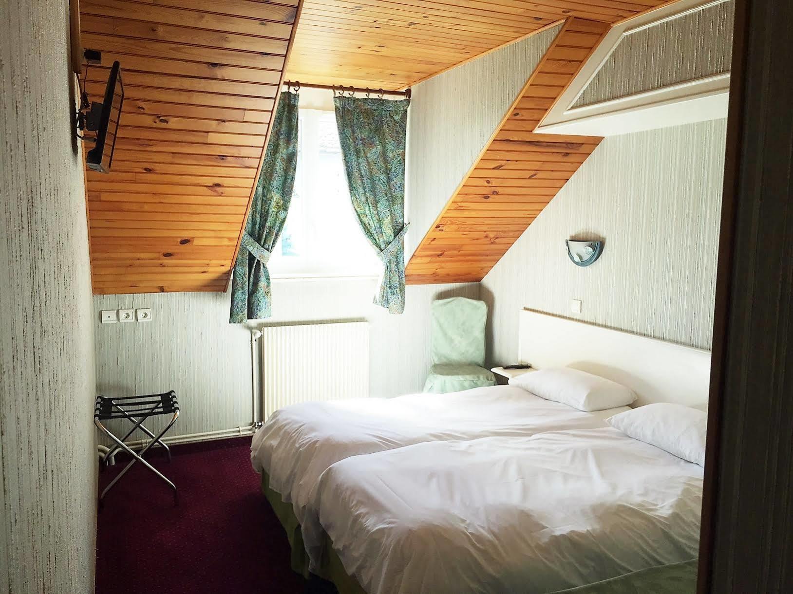 Hotel Le Rocher Blanc アルバレ・サント・マリー エクステリア 写真